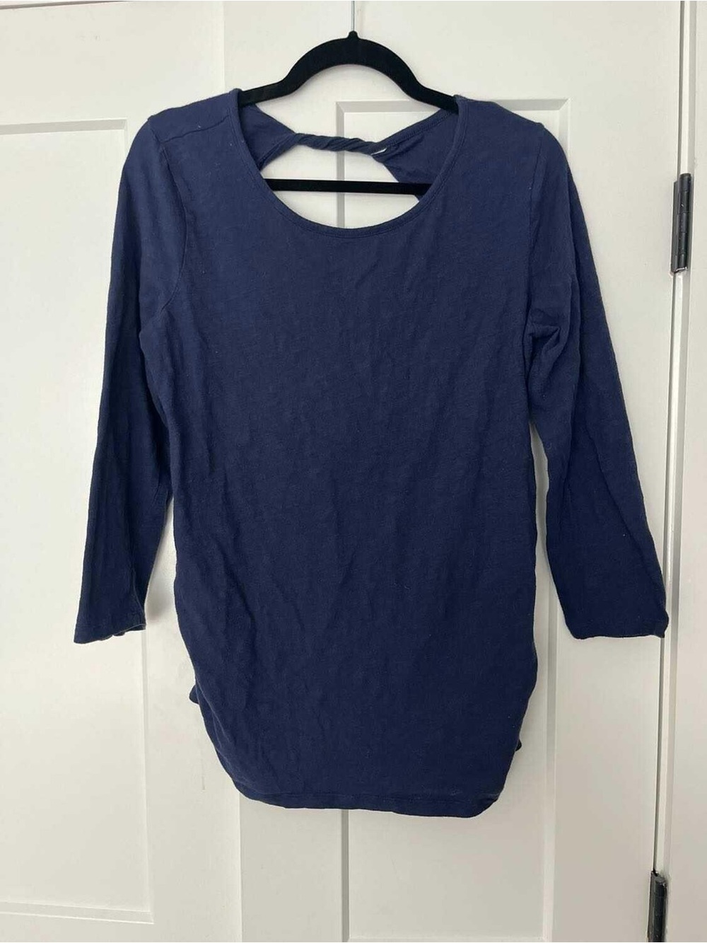 Old Navy Navy Long-Sleeve Maternity Scoop Back Twisted Detail Top